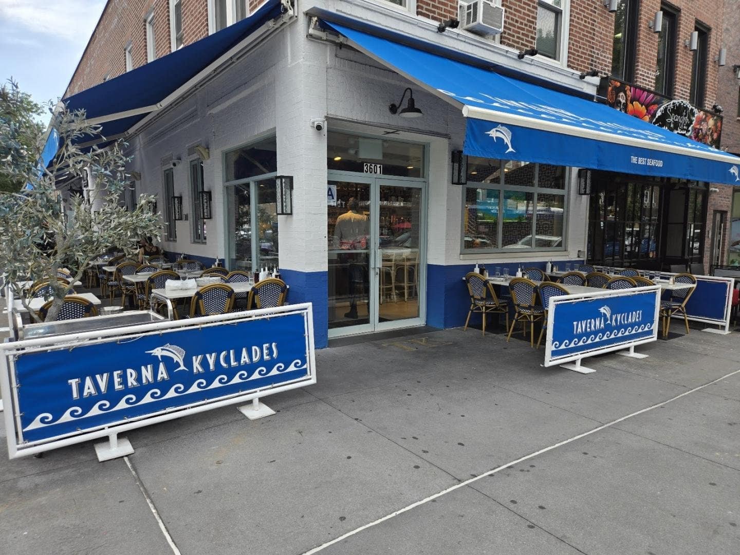 Taverna Kyclades